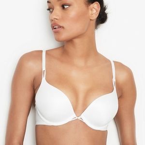 VS Bombshell 38D white